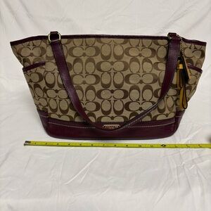 Coach Signature Tote